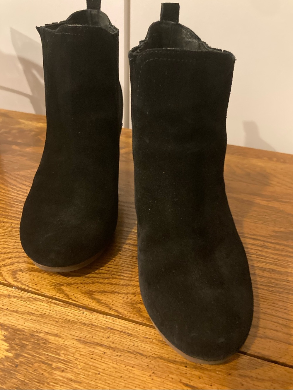 Dolce Vita Posie Suede Ankle Boots Black with Box 8.5